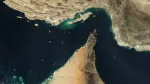 O Estreito de Ormuz fica localizado entre o Irã e Omã | Foto: Jacques Descloitres/NASA