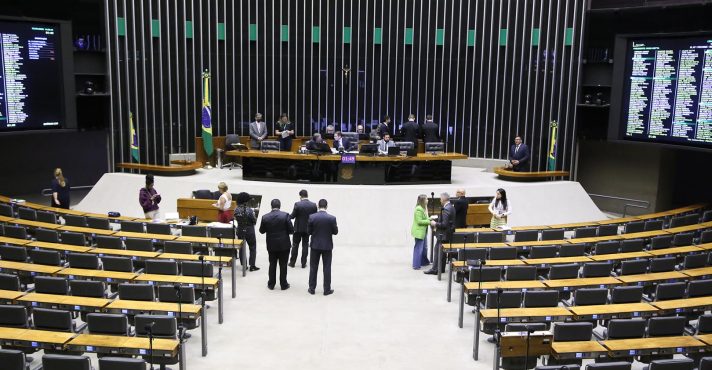 Discussão e votação de propostas legislativas em Sessão Deliberativa, no Penário da Câmara dos Deputados, Brasília (2/6/2025) | Foto: Kayo Magalhães/Câmara dos Deputados