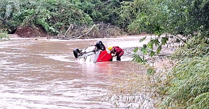 Casal é encontrado morto em carro levado por correnteza em Candelária (RS) | Foto: Reprodução/Redes sociais
