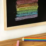 A presença de conteúdo LGBT em sala de aula é discutida pelos pais | Foto: Shutterstock