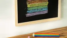 A presença de conteúdo LGBT em sala de aula é discutida pelos pais | Foto: Shutterstock