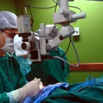 No SUS, a maioria dos procedimentos ainda é feita por via aberta, o que pode aumentar complicações