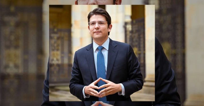 O pré-candidato a presidente da Colômbia Miguel Uribe: melhora, mas estado de saúde ainda inspira muitos cuidados | Foto: Reprodução/Twitter/X