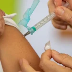 A vacina contra a varicela, aplicada em crianças, é a mais ausente, com desabastecimento em 32% dos municípios