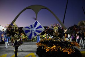 Escola de samba do RJ escolhe homenagear Lula no Carnaval de 2026