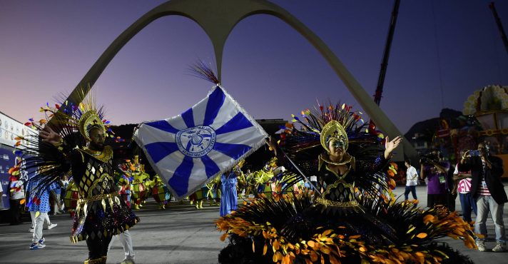 Escola de samba do RJ escolhe homenagear Lula no Carnaval de 2026