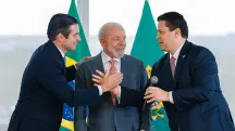 Presidente da República, Luiz Inácio Lula da Silva, em encontro com o presidente do Senado Federal, senador Davi Alcolumbre, e presidente da Câmara dos Deputados, deputado Hugo Motta, no Palácio do Planalto, em Brasília, em alusão à nota sobre o Centrão receber mais emendas do governo