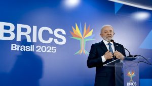 07.07.2025 - Presidente da República, Luiz Inácio Lula da Silva, durante declaração à imprensa, na Sala de Coletiva. Rio de Janeiro (RJ)
