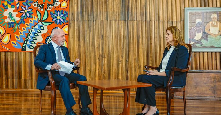 10.07.2025 - Presidente da República, Luiz Inácio Lula da Silva, durante entrevista para o Jornal Nacional, no Palácio da Alvorada, em Brasília