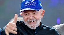 Presidente da República, Luiz Inácio Lula da Silva, durante a cerimônia de apresentação dos avanços do Novo Acordo Rio Doce no Espírito Santo, no Parque de Exposições de Linhares. Linhares (ES)