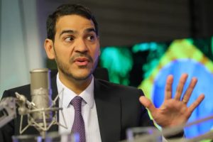 Jorge Messias, indicado por Lula para chefiar a Advocacia-Geral da União: salários astronômicos em meio ao déficit fiscal corrente | Foto: Divulgação/Agência Brasil