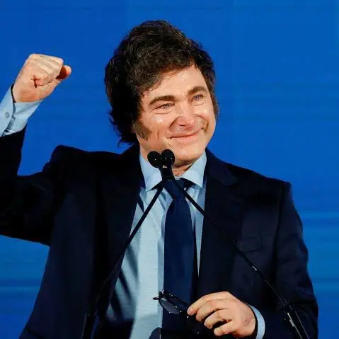 Além da queda na inflação e acordo tarifário favorável com os EUA, Javier Milei pode comemorar uma das menores taxas de pobreza os últimos anos na Argentina | Foto: Reprodução/Twitter/X