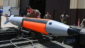 Bombas termonucleares B61-12 foram transferidas neste mês para a RAF Lakenheath em Suffolk | Foto: Reprodução/Redes sociais