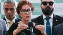 Carla Zambelli está afastada do cargo no Congresso Nacional desde 29 de maio | Foto: Lula Marques/EBC