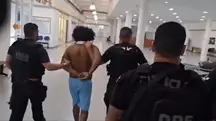 Cleiton Nonato Leal Brito, um dos líderes do Comando Vermelho, estava foragido por cometer crimes como homicídio, roubo e organização criminosa | Foto: Divulgação/Polícia Civil do Rio de Janeiro