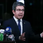 Randolfe Rodrigues (PT/AP): senador que fala agora em solidez institucional é o mesmo que já pediu o impeachment do ministro do STF Alexandre de Moraes | Foto: Lula Marques/Agência Brasil