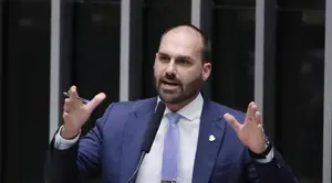 Deputado federal Eduardo Bolsonaro foi indicado à liderança da minoria na Câmara, mas Motta impediu | Foto: Zeca Ribeiro/Câmara dos Deputados