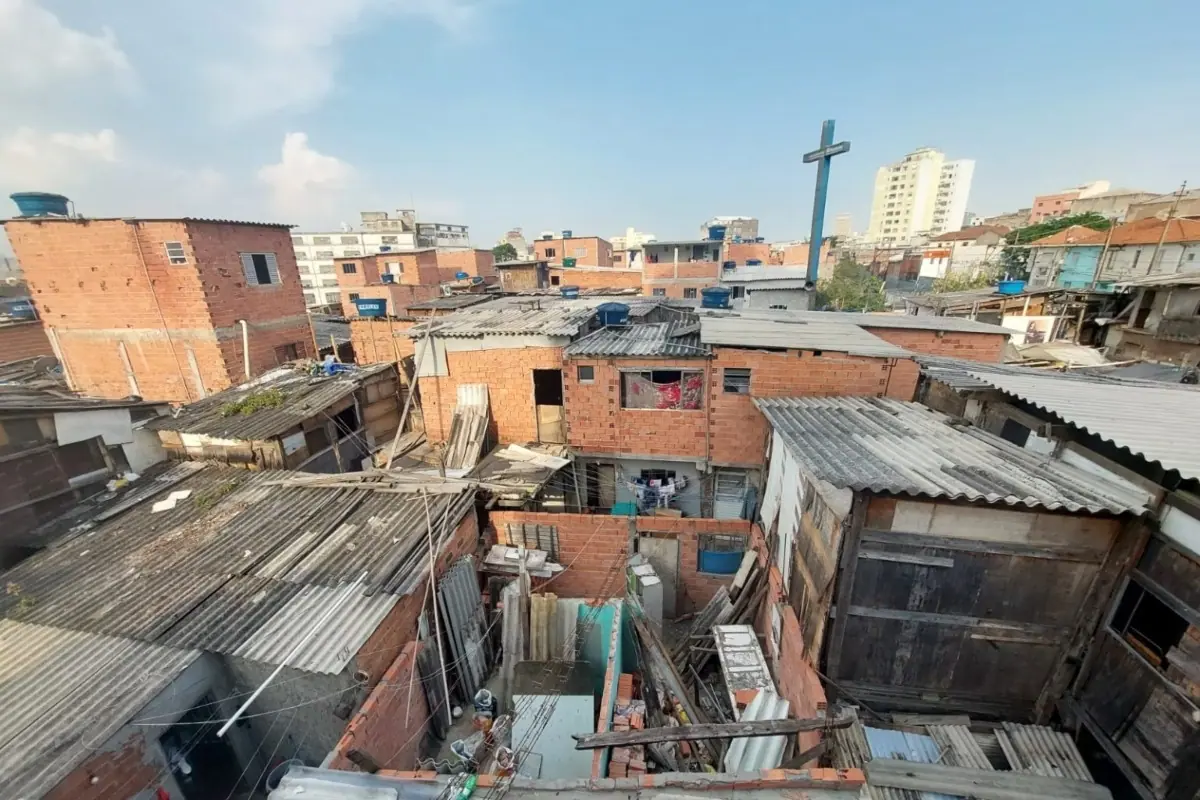 PCC cobra até R$ 100 mil e ameaça quem sai da Favela do Moinho