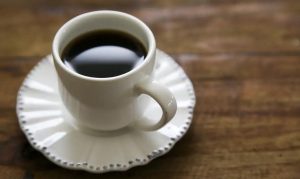 No grupo das bebidas quentes, a alta geral foi de 26,20%, puxada principalmente pelo café