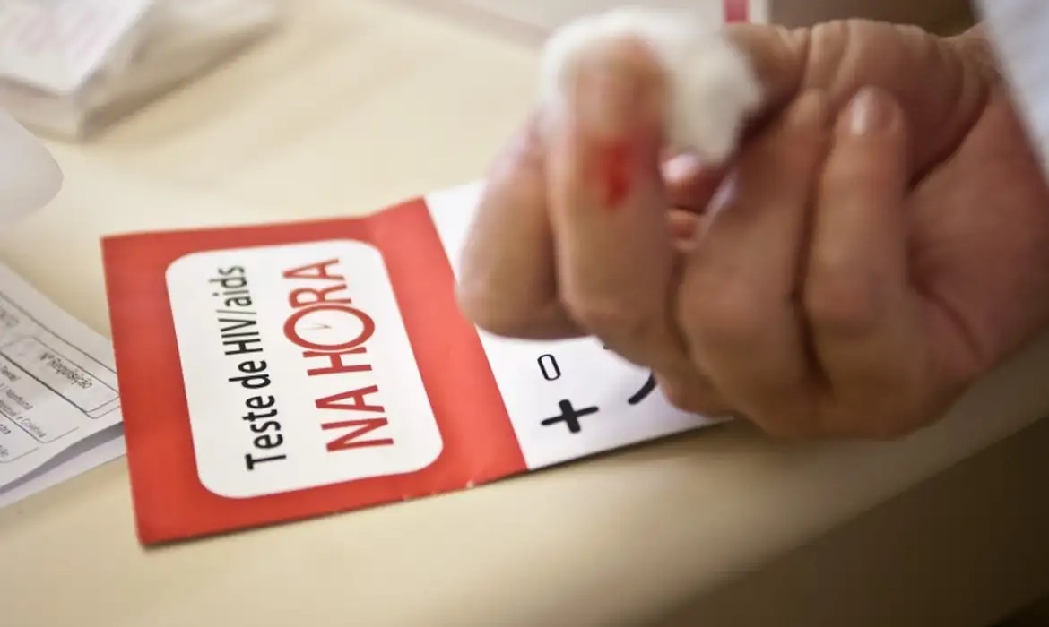 Depois do escândalo em 2024, Ministério da Saúde tenta reafirmar seu rigor na segurança dos testes para HIV | Foto: Marcelo Camargo/Agência Brasil