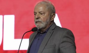 Governo Lula derrapa na solução de impasses diplomáticos, enquanto outros países avançam no acordo com a principal potência econômica | Foto: Rovena Rosa/Agência Brasil