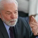 Em visita a Minas Gerais nesta quinta-feira, 24, presidente Lula voltou a fazer ataques e provocações a Bolsonaro | Foto: José Cruz/Agência Brasil