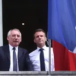 O primeiro-ministro François Bayrou e o presidente Emmanuel Macron atingiram a pior avaliação da história recente da França | Foto: Reprodução/IFOP
