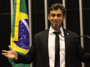 Na opinião do deputado federal Nikolas Ferreira (PL/MG), Curupira é mais uma 'simbologia vazia' do governo Lula da Silva | Foto: Divulgação/Câmara dos Deputados
