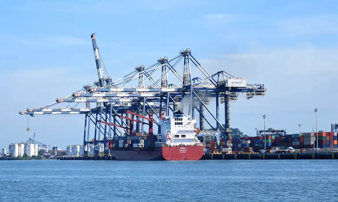 Porto de Santos: dinheiro da iniciativa para ampliar produtividade | Foto: Ricardo Botelho/Minfra