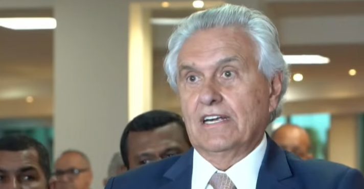 Ronaldo Caiado concede entrevista coletiva | Imagem: Governo de Goiás/Reprodução