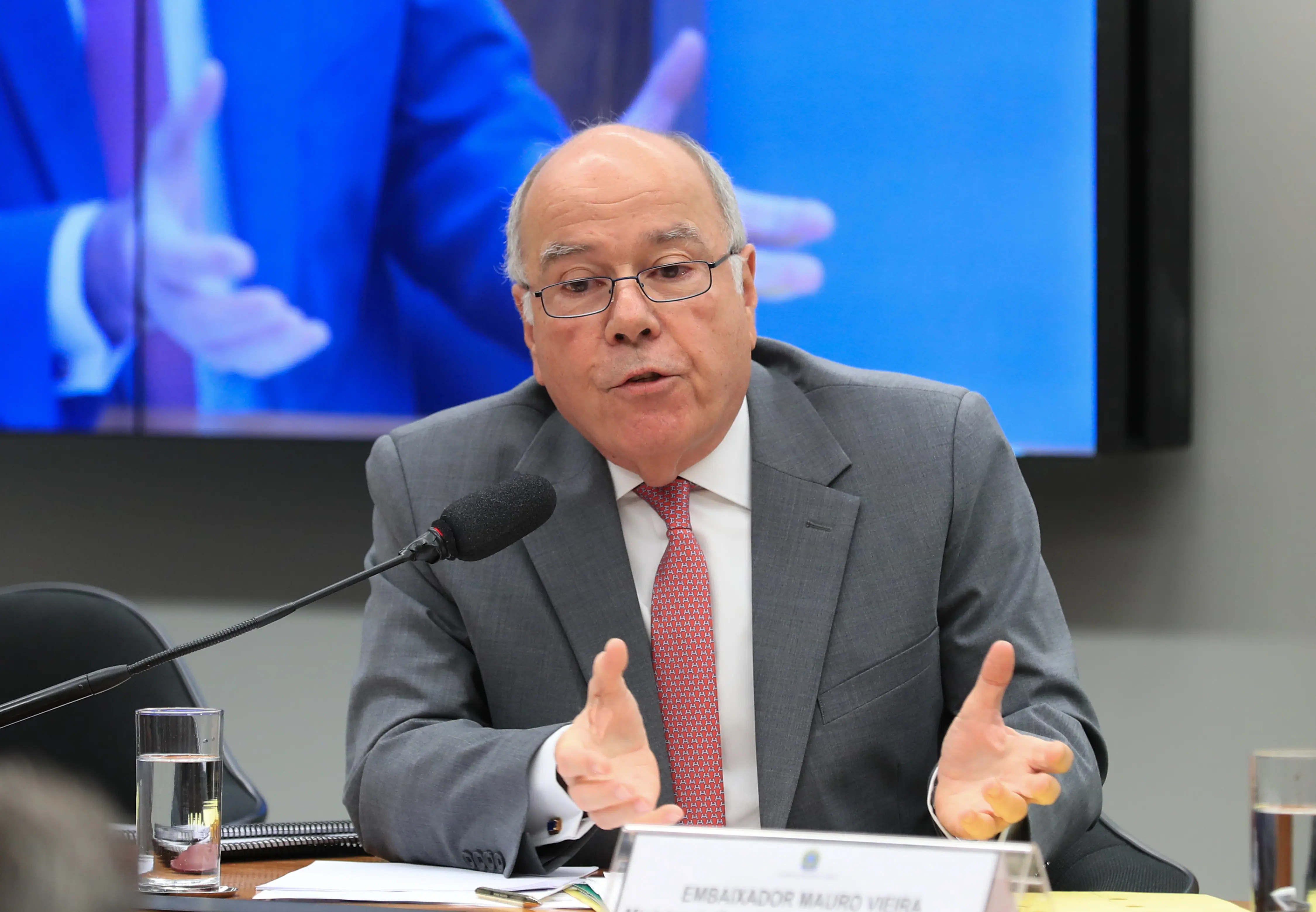 O chanceler Mauro Vieira viajou aos EUA e sinalizou a possibilidade de discutir o tarifaço com o governo Trump | Foto: Lula Marques/Agência Brasil