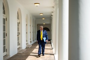 Trump informou que o ultimato, antes fixado em 50 dias, terá agora uma duração menor, de 10 a 12 dias | Foto: Divulgação/White House