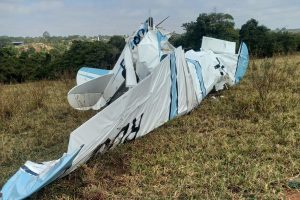 Fotos publicadas nas redes sociais mostram destroços do avião | Foto: Reprodução/Redes sociais