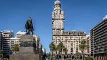 Praça Independência em Montevidéu, capital do Uruguai | Foto: Divulgação