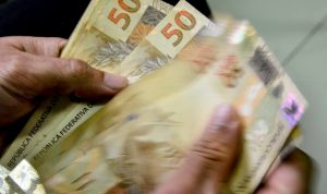 bosla família gasto estrangeiro brasil governo lula