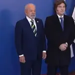 Lula e Milei na cúpula do Mercosul em Buenos Aires | Foto: Reprodução/Redes sociais