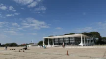 Praça dos Três Poderes, em Brasília