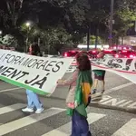 protesto na avenida paulista - buzinaco e fora lula e moraes