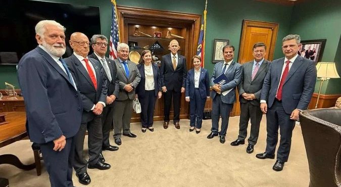 Agenda da comitiva dos senadores brasileiros com o senador republicano Thom Tillis na terça-feira 29 / Foto: Gabinete Nelson Trad Filho/Divulgação