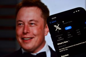 x-elon musk-bostil