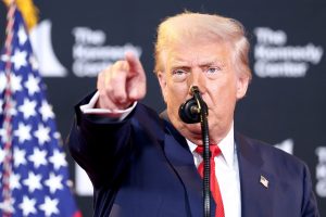 O presidente dos Estados Unidos, Donald Trump: recado ao Brasil | Foto: Reuters/Kevin Lamarque
