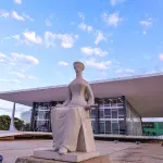 Fachada do Supremo Tribunal Federal (STF), em Brasília, em alusão à matéria sobre os PMs que aguardam julgamento na Corte; Moraes