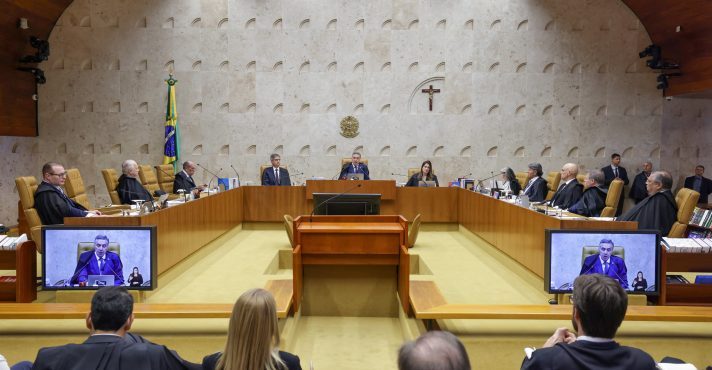 Decisões monocráticas 'prostituem' existência do STF, diz Estadão