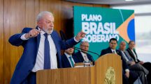 durante cerimônia de assinatura da Medida Provisória 'Brasil Soberano'