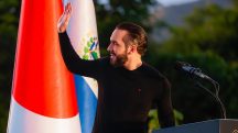 Nayib Bukele rigidez escolas El Salvador