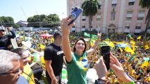 'Aqui, e em todas as cidades brasileiras, nasce, hoje, a reação a todas as injustiças praticadas pelo atual governo', afirmou Michelle | Foto: Divulgação/Bruno Koressawa