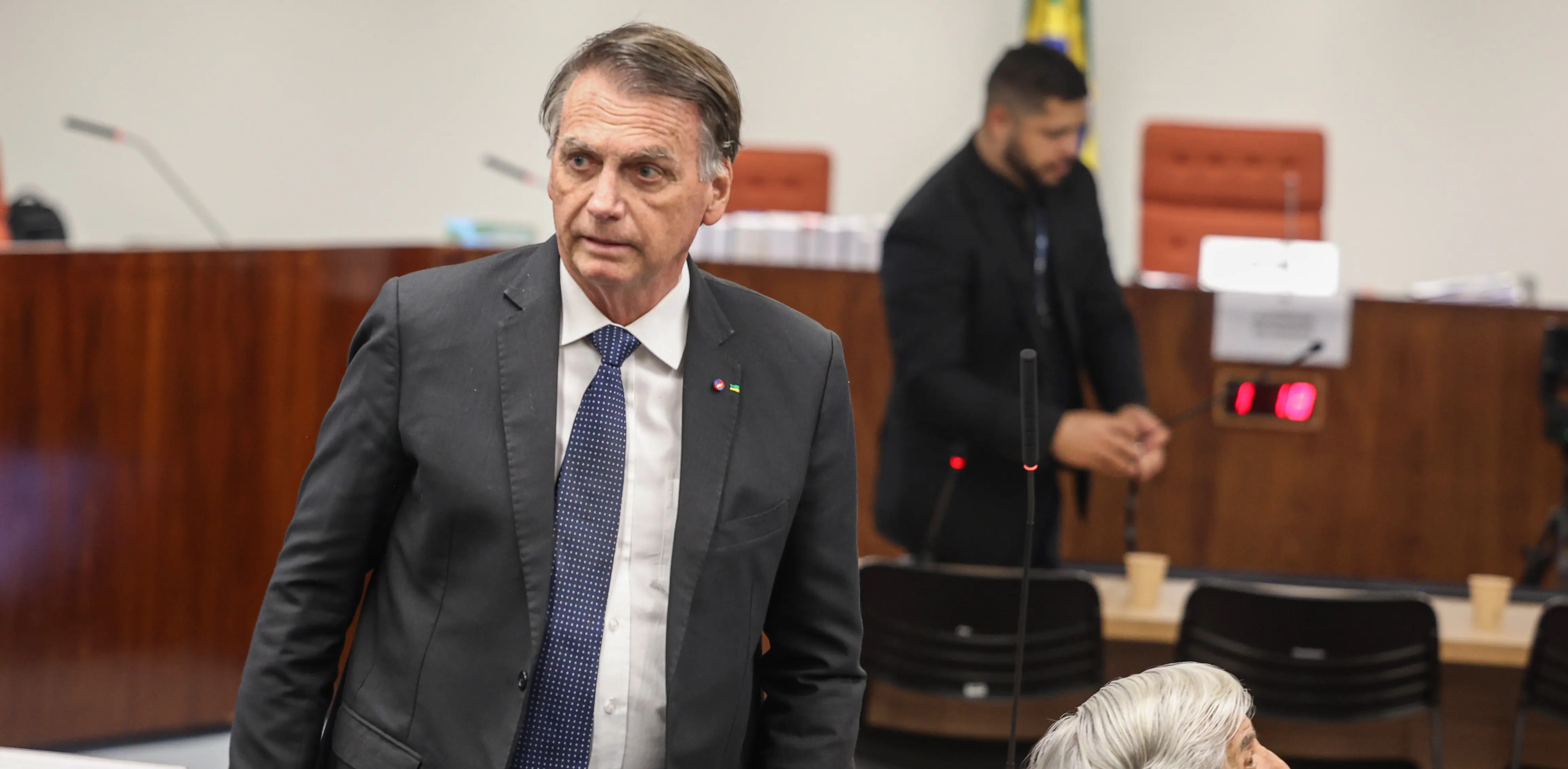 Desde 4 de agosto, o ex-presidente Jair Bolsonaro cumpre prisão domiciliar por determinação do ministro Alexandre de Moraes | Foto: Valter Campanato/Agência Brasil