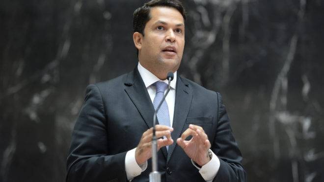 O jornalista e deputado estadual João Vítor Xavier: nome cotado para comandar a CNN Brasil | Foto: Divulgação/ALMG