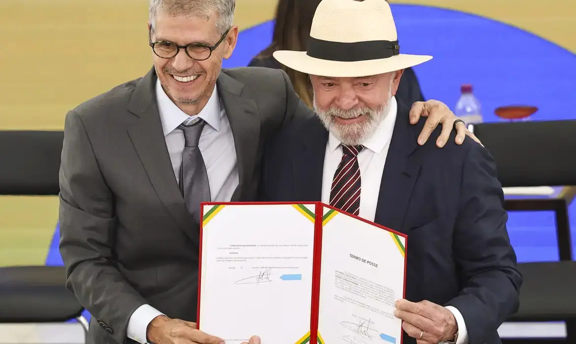 Sidônio Palmeira (Comunicação) e Lula: governo tenta nova manobra para reverter impopularidade | Foto: Marcelo Camargo/Agência Brasil