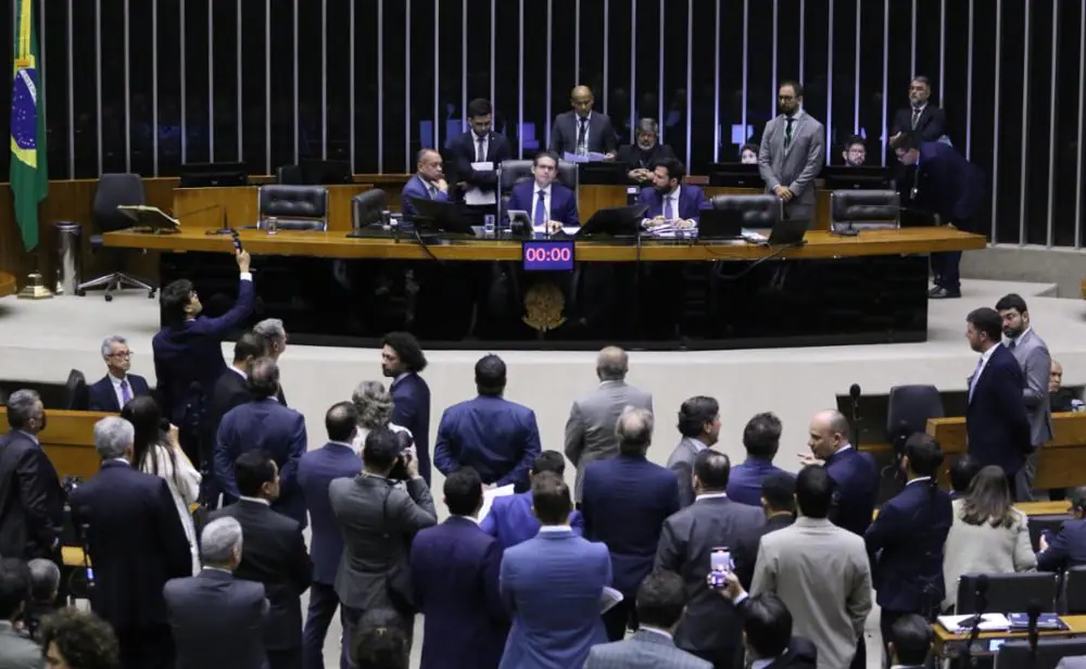 Alguns deputados alegam que o projeto pode trazer censura | Foto: Kayo Magalhães/Câmara dos Deputados